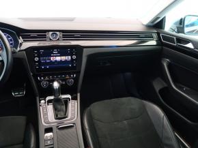 Volkswagen Arteon  2.0 TDI Elegance 