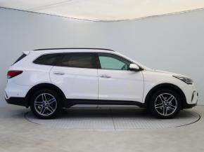 Hyundai Grand Santa Fe  2.2 CRDi Blue 