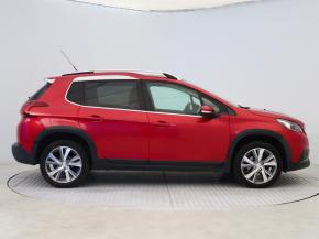 Peugeot 2008  1.2 PureTech 