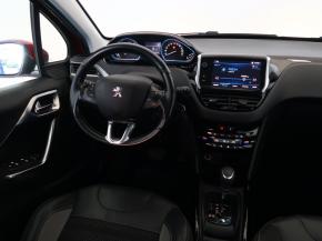 Peugeot 2008  1.2 PureTech 