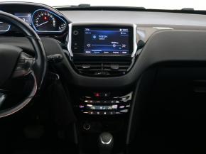 Peugeot 2008  1.2 PureTech 