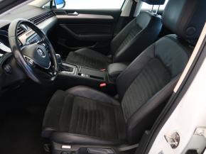 Volkswagen Passat  2.0 TDI Highline 