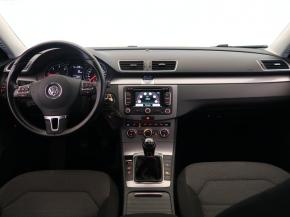 Volkswagen Passat  2.0 TDI Comfortline 