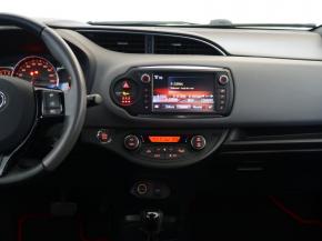 Toyota Yaris  1.33 Dual VVT-i 