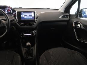 Peugeot 208  1.2 PureTech 