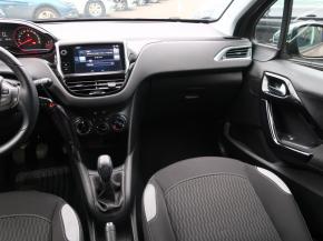 Peugeot 208  1.2 PureTech 