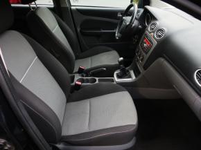 Ford Focus  1.6 16V 