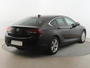 Opel Insignia  2.0 CDTI 