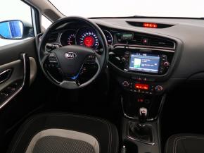 Kia Ceed  1.6 CRDi 