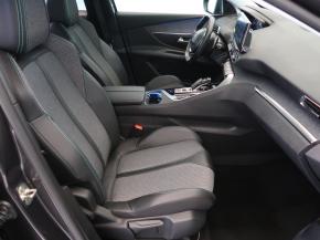 Peugeot 3008  1.5 BlueHDi 