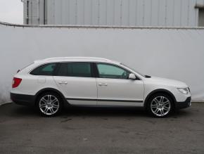 Škoda Superb  2.0 TDI Scoutline 