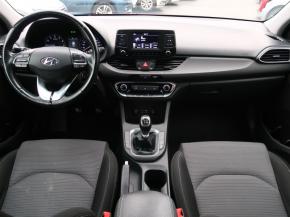 Hyundai i30  1.0 T-GDI Trikolor 