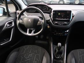 Peugeot 2008  1.2 PureTech 