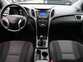 Hyundai i30  1.4 CVVT 