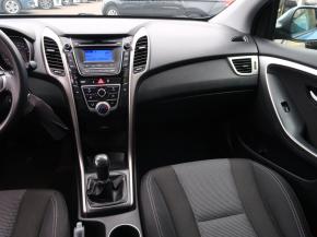 Hyundai i30  1.4 CVVT 