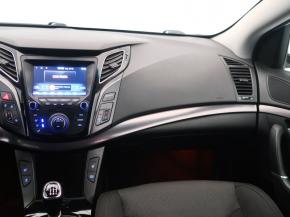 Hyundai i40  1.6 CRDi 