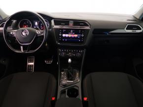 Volkswagen Tiguan  2.0 TDI R-Line 