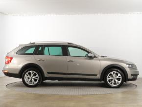 Škoda Octavia  Scout 2.0 TDI 