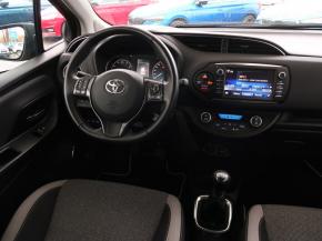 Toyota Yaris  1.5 Dual VVT-i 