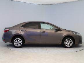 Toyota Corolla  1.6 Valvematic Active 