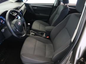 Toyota Corolla  1.6 Valvematic Active 