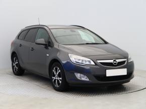 Opel Astra  2.0 CDTI 