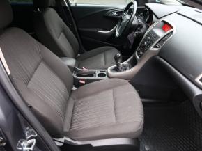 Opel Astra  2.0 CDTI 