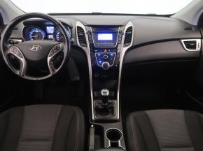 Hyundai i30  1.6 MPI 