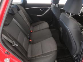 Hyundai i30  1.6 MPI 