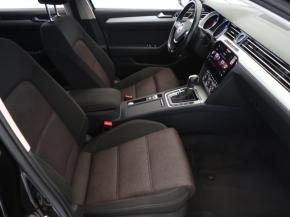 Volkswagen Passat  1.6 TDI 