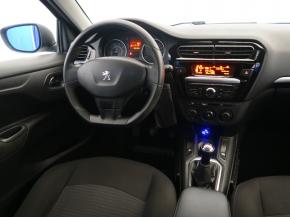 Peugeot 301  1.2 VTi 