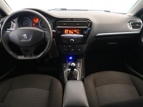 Peugeot 301  1.2 VTi 