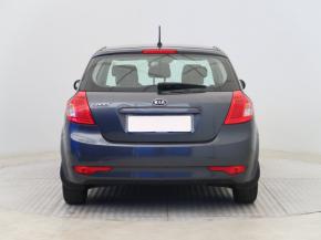 Kia Ceed  1.4 CVVT 