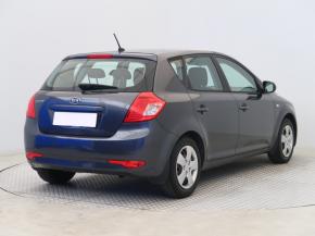 Kia Ceed  1.4 CVVT 