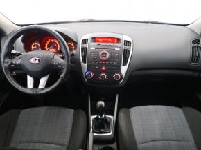 Kia Ceed  1.4 CVVT 