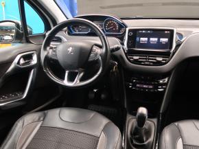 Peugeot 2008  1.2 PureTech Allure 