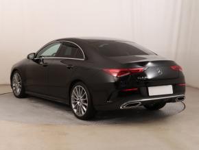 Mercedes-Benz CLA  200 AMG Paket 