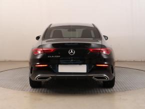 Mercedes-Benz CLA  200 AMG Paket 