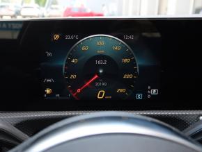 Mercedes-Benz CLA  200 AMG Paket 