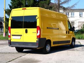 Peugeot Boxer  2.0 BlueHDi 