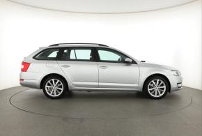 Škoda Octavia  2.0 TDI Elegance 