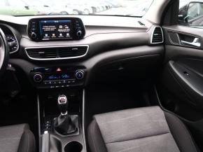 Hyundai Tucson  1.6 GDI Trikolor 