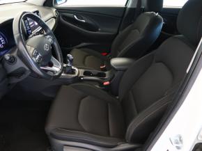 Hyundai i30 Fastback  1.4 T-GDI 