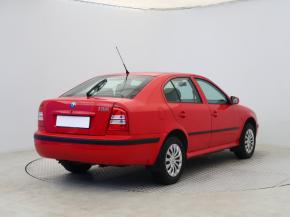 Škoda Octavia  1.6 Tour 