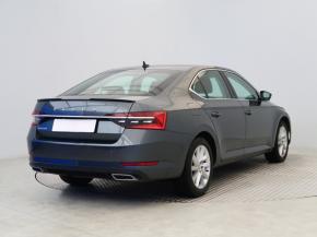 Škoda Superb  1.5 TSI Ambition Plus 