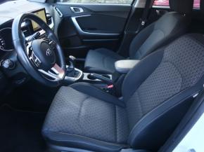 Kia Ceed  1.4 CVVT Exclusive 