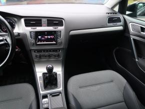 Volkswagen Golf  1.2 TSI Trendline 