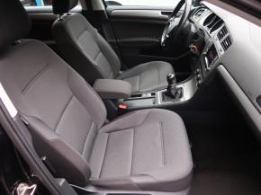 Volkswagen Golf  1.2 TSI Trendline 