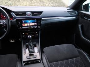 Škoda Superb  2.0 TDI Sportline 