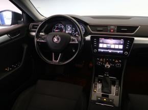 Škoda Superb  2.0 TDI 